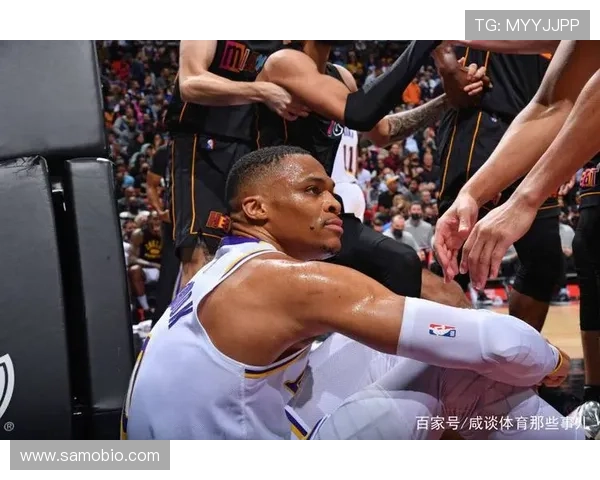 曾效力湖人威少逗笑全场蒙克盛赞最爱队友幽默风趣